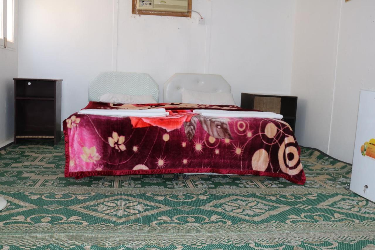 Abu Omair Jabal Shams House Hotel Al Ḩamrāʼ Bagian luar foto